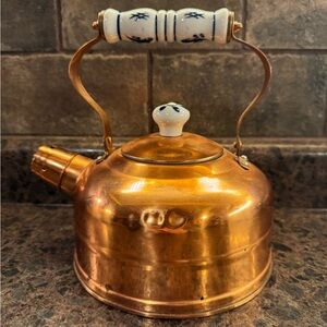 Vintage Copper Tea Kettle with Ceramic Handle
